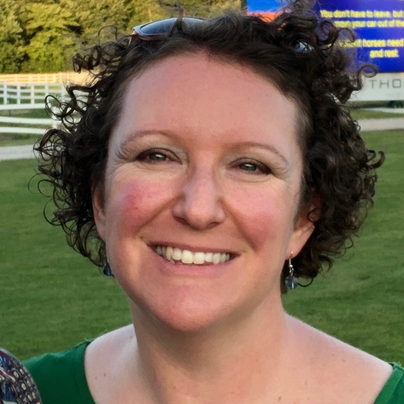 Meet your Posher, Stephany - Picture 1 of 1